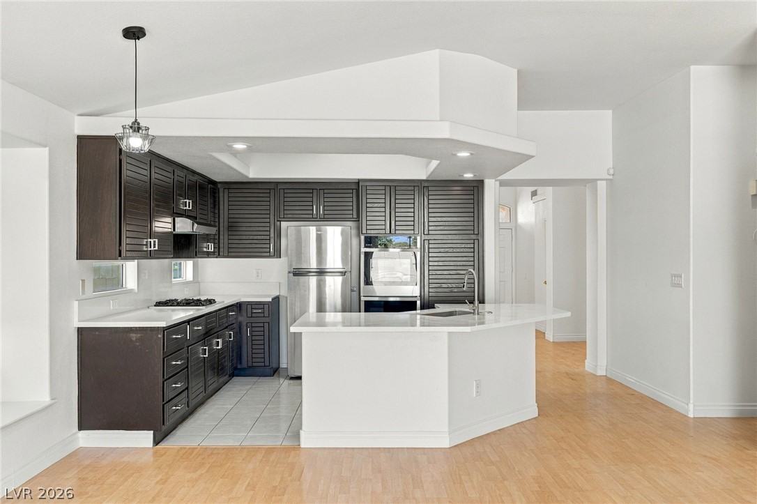 9116 Dove River Road Las Vegas NV 89134