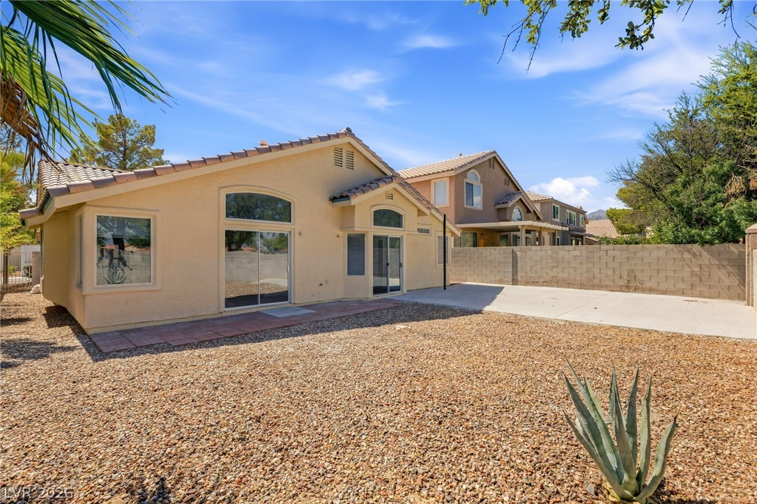 9116 Dove River Road Las Vegas NV 89134