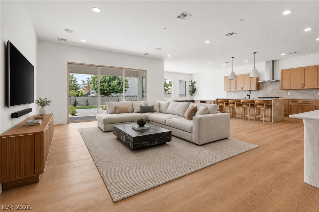 5632 Grizzly Summit Drive Las Vegas NV 89130
