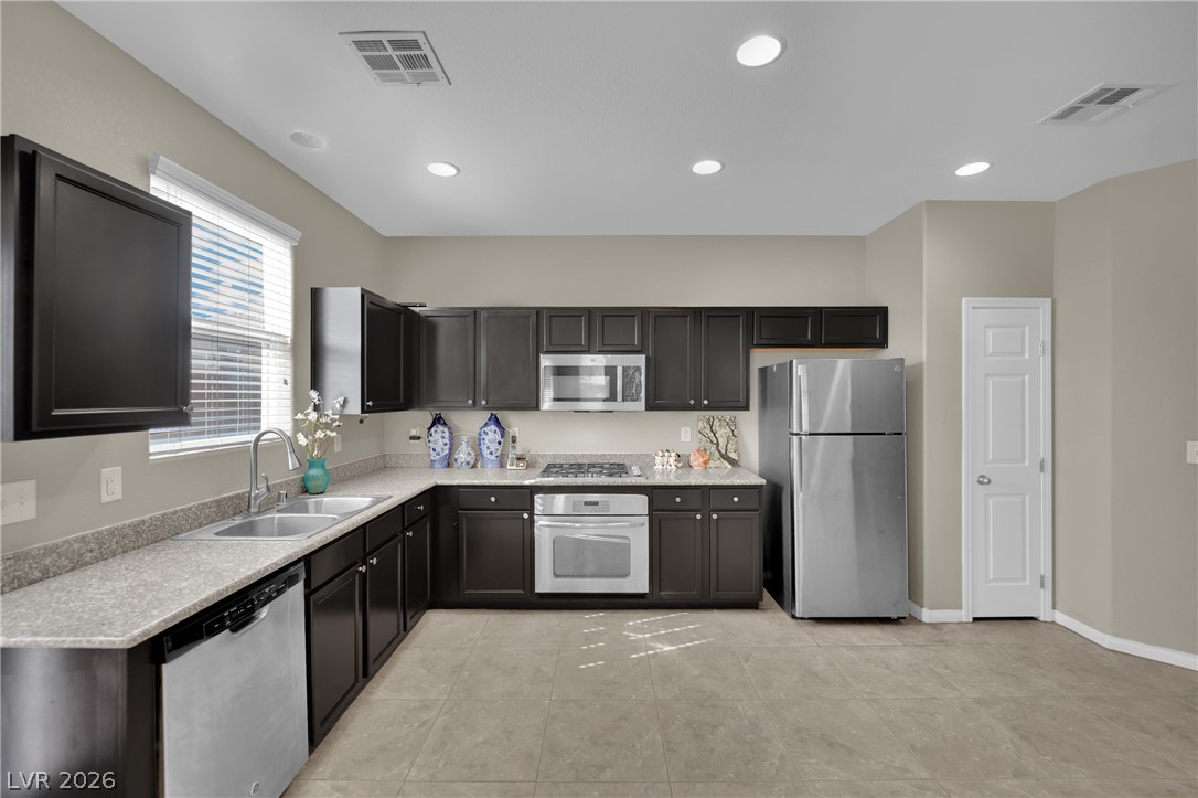 10529 West Gilmore Avenue Las Vegas NV 89129