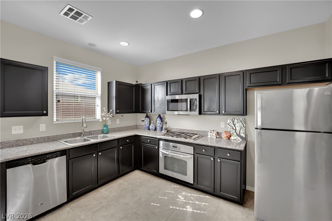10529 West Gilmore Avenue Las Vegas NV 89129