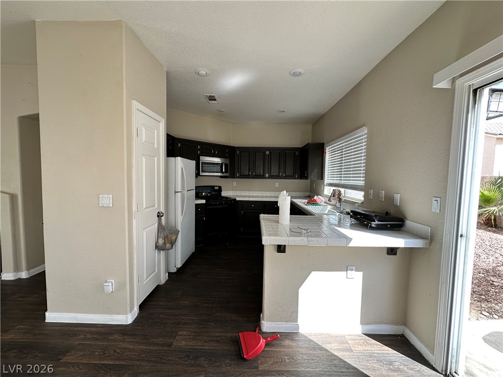 7873 Blue Brook Drive Las Vegas NV 89147