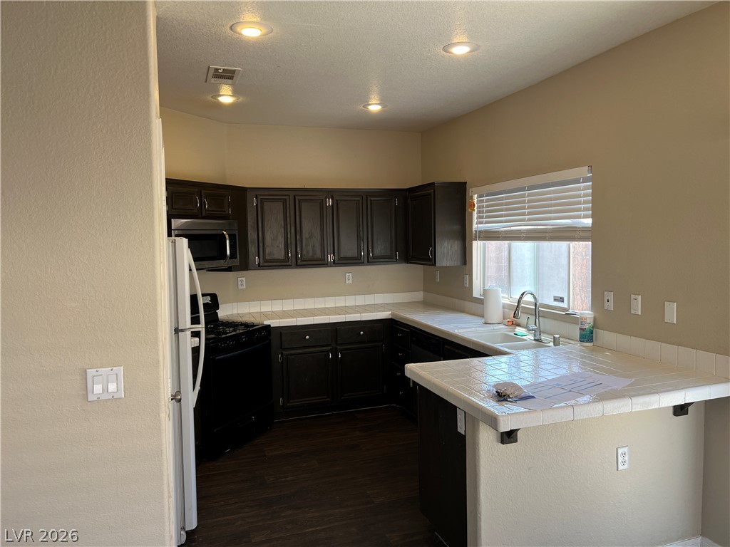 7873 Blue Brook Drive Las Vegas NV 89147