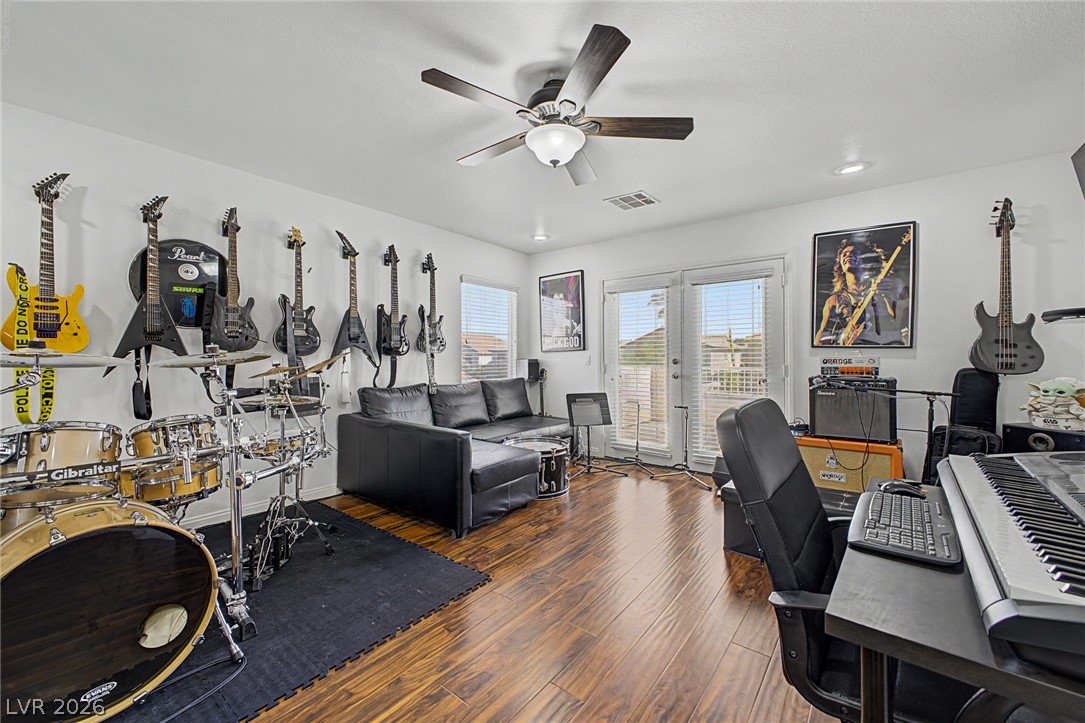 8633 Vivid Violet Avenue Las Vegas NV 89143