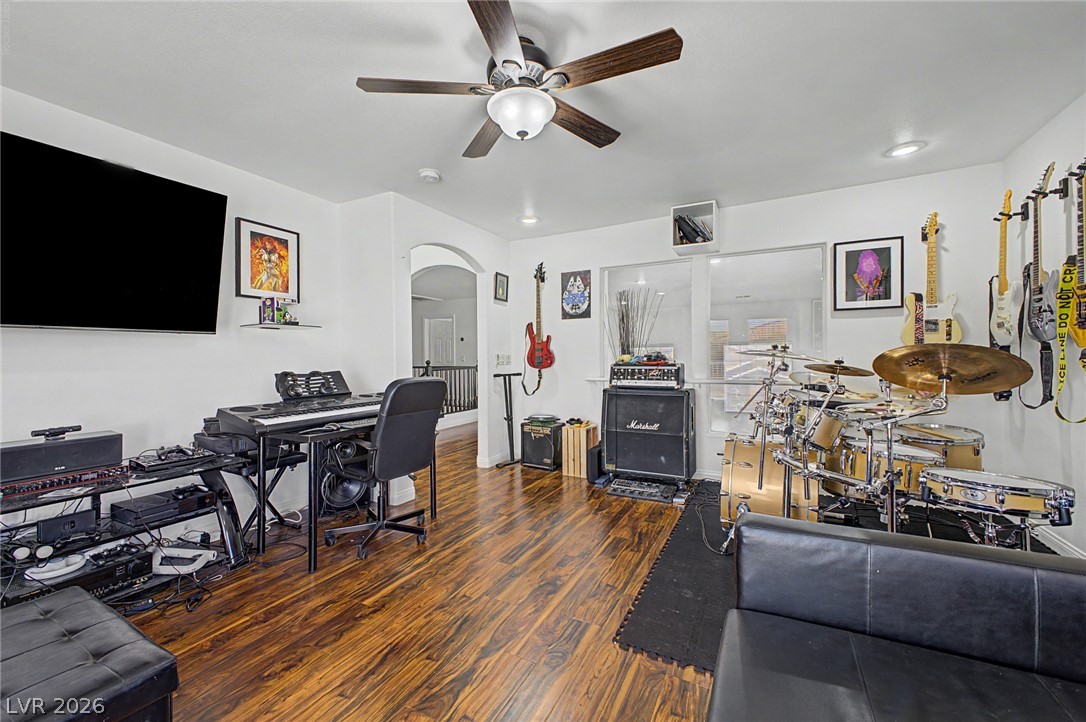8633 Vivid Violet Avenue Las Vegas NV 89143