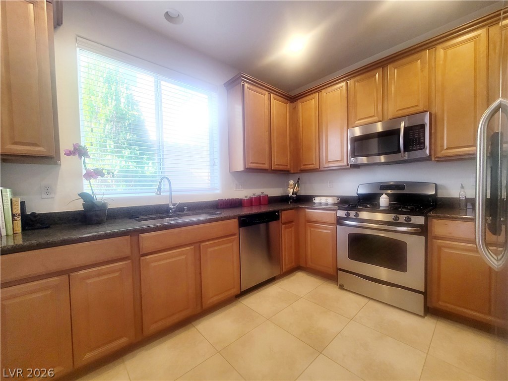 7492 Perla Del Mar Avenue Las Vegas NV 89179