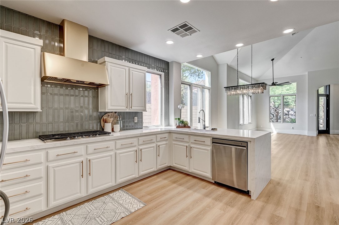 26 Strada Principale Henderson NV 89011