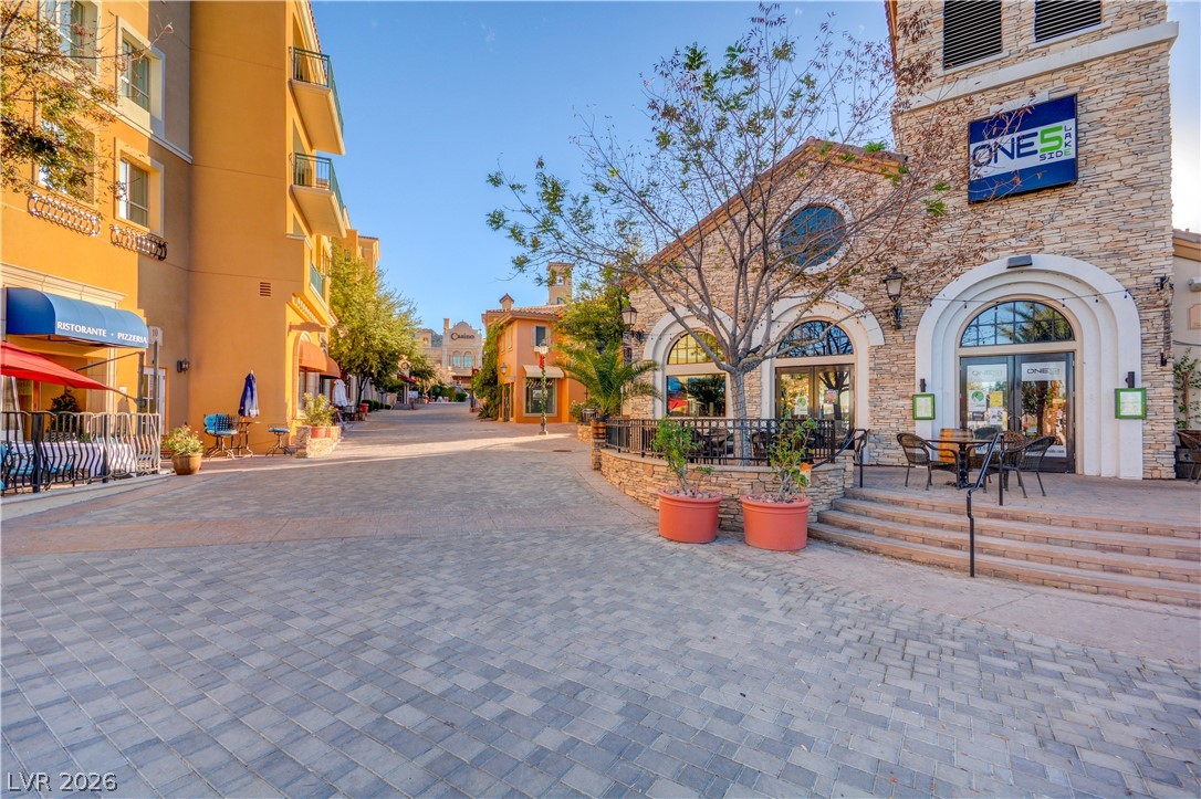 26 Strada Principale Henderson NV 89011