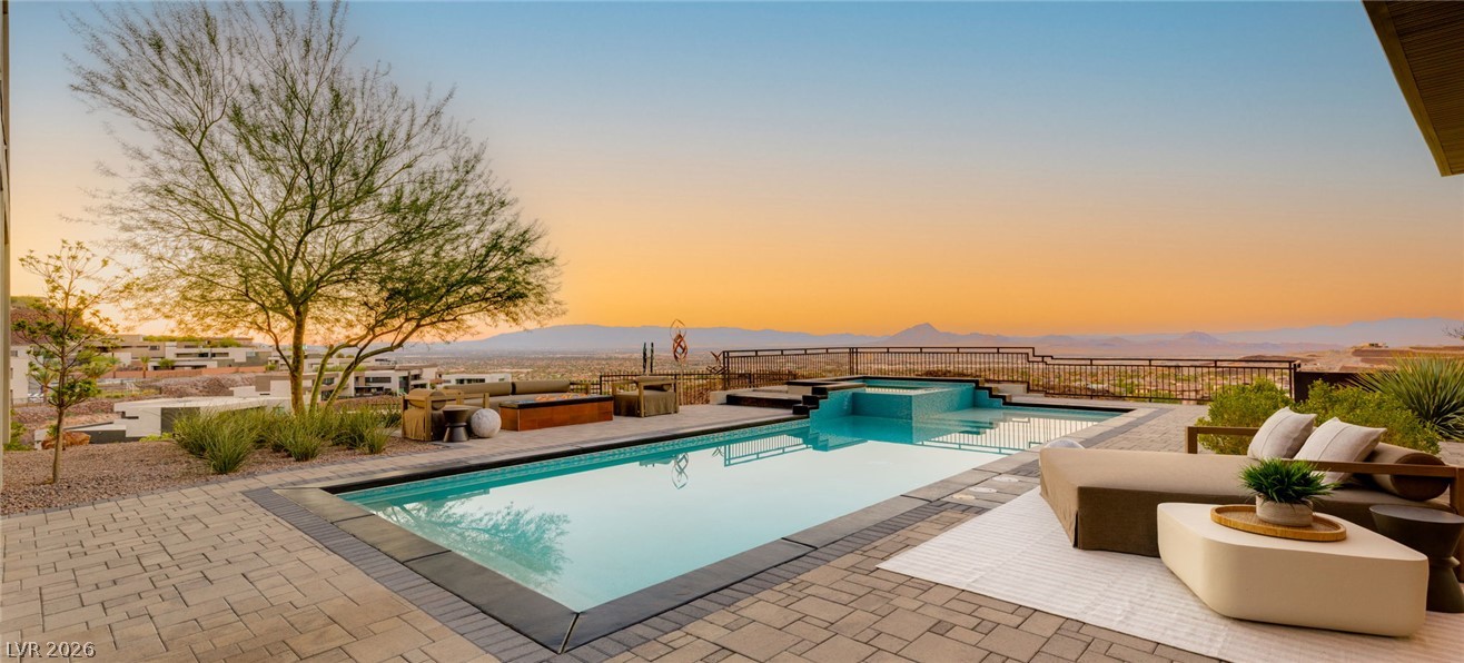 629 Dragon Peak Drive Henderson NV 89012