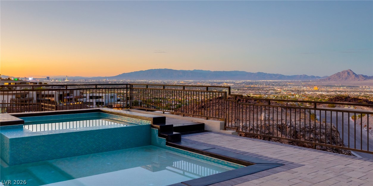 629 Dragon Peak Drive Henderson NV 89012