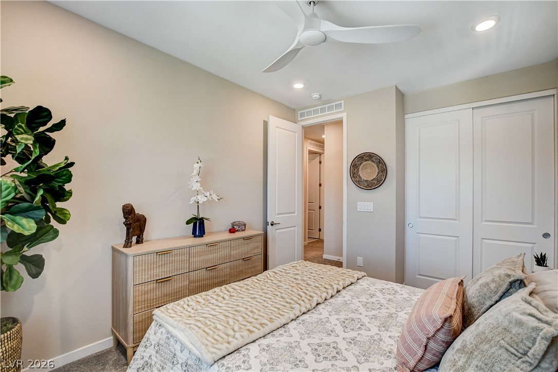 11532 Desert Hollow Avenue Las Vegas NV 89138