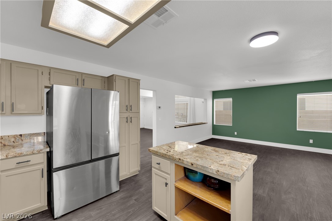 2104 Blue Zenith Circle Las Vegas NV 89119