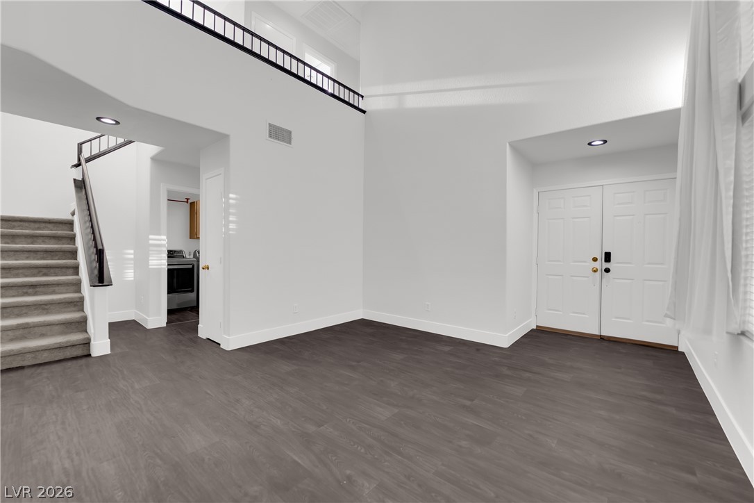 2104 Blue Zenith Circle Las Vegas NV 89119
