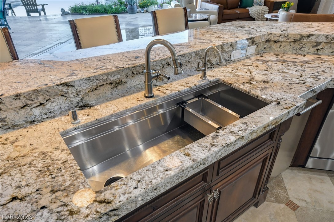 1364 Opal Valley Street Henderson NV 89052