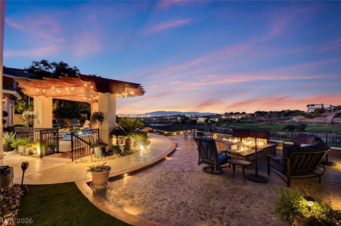 1364 Opal Valley Street Henderson NV 89052