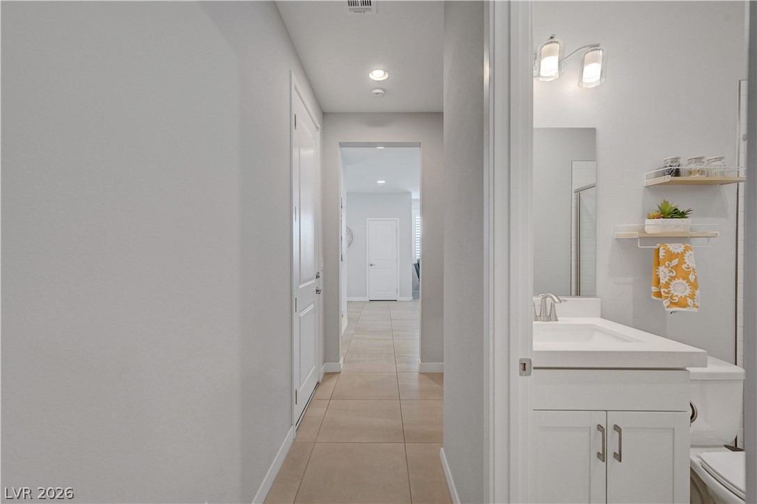 10401 Wedgedale Avenue Las Vegas NV 89166