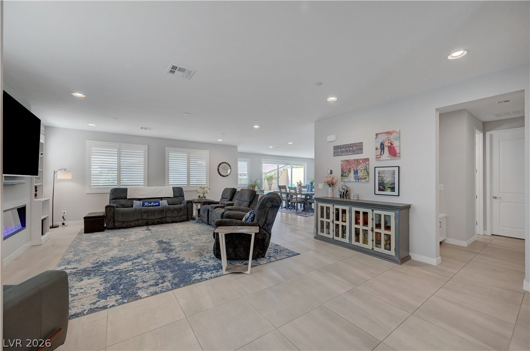 10401 Wedgedale Avenue Las Vegas NV 89166