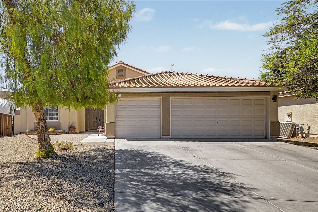 5137 Pebble Rim Street North Las Vegas NV 89081