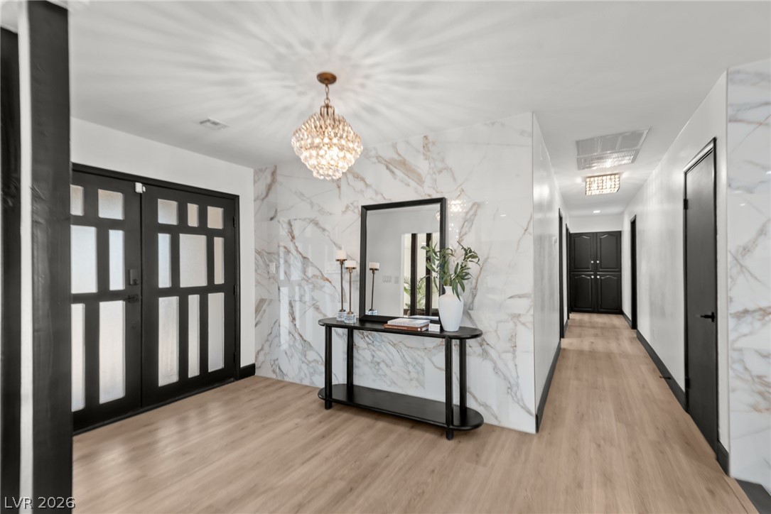 2840 Duneville Street Las Vegas NV 89146