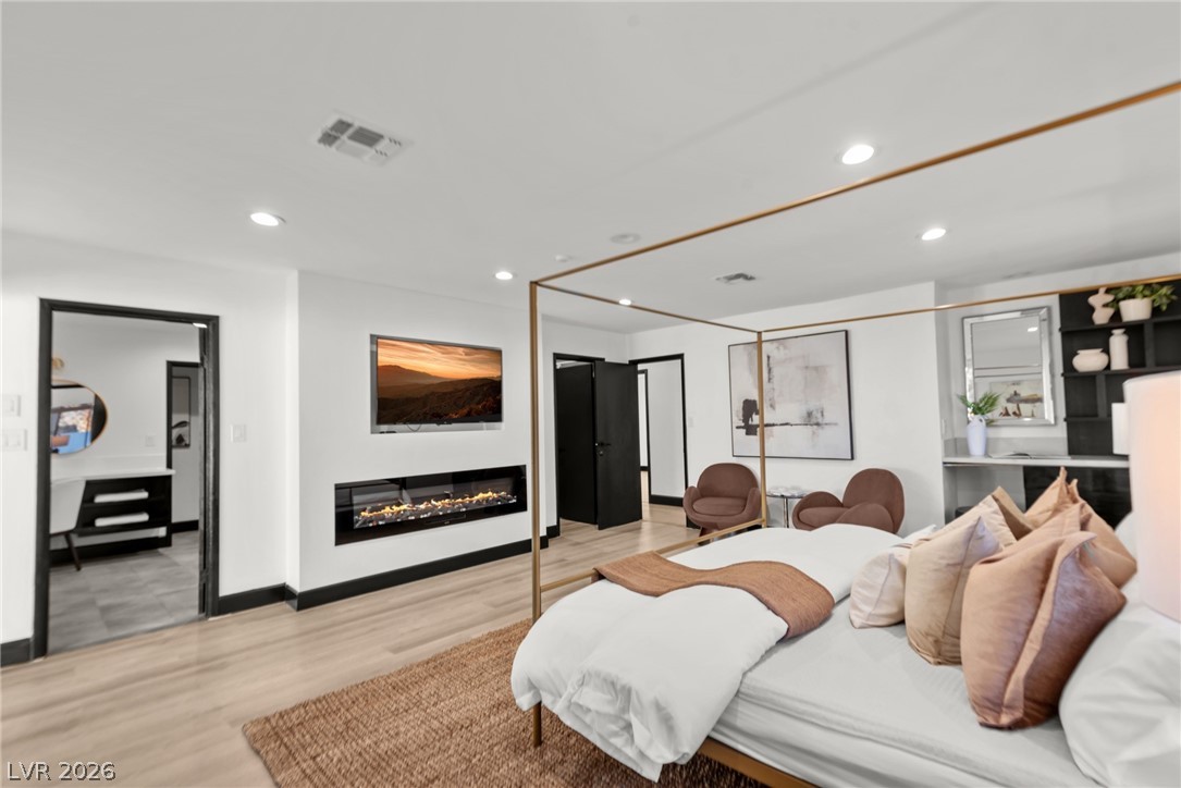 2840 Duneville Street Las Vegas NV 89146