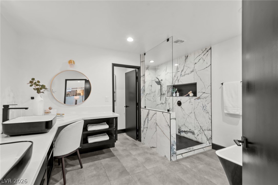 2840 Duneville Street Las Vegas NV 89146
