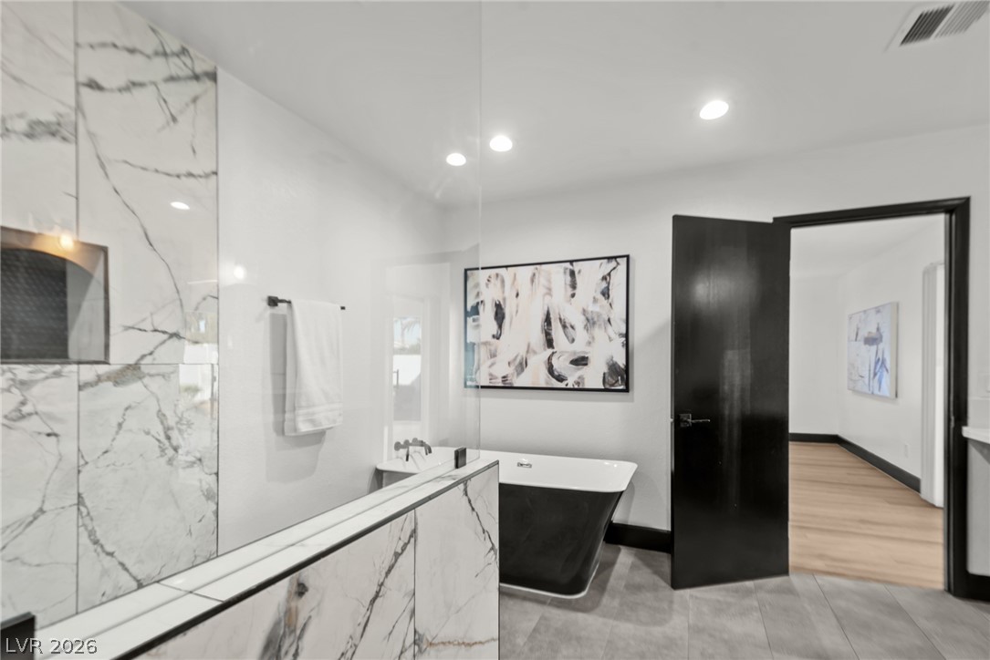 2840 Duneville Street Las Vegas NV 89146