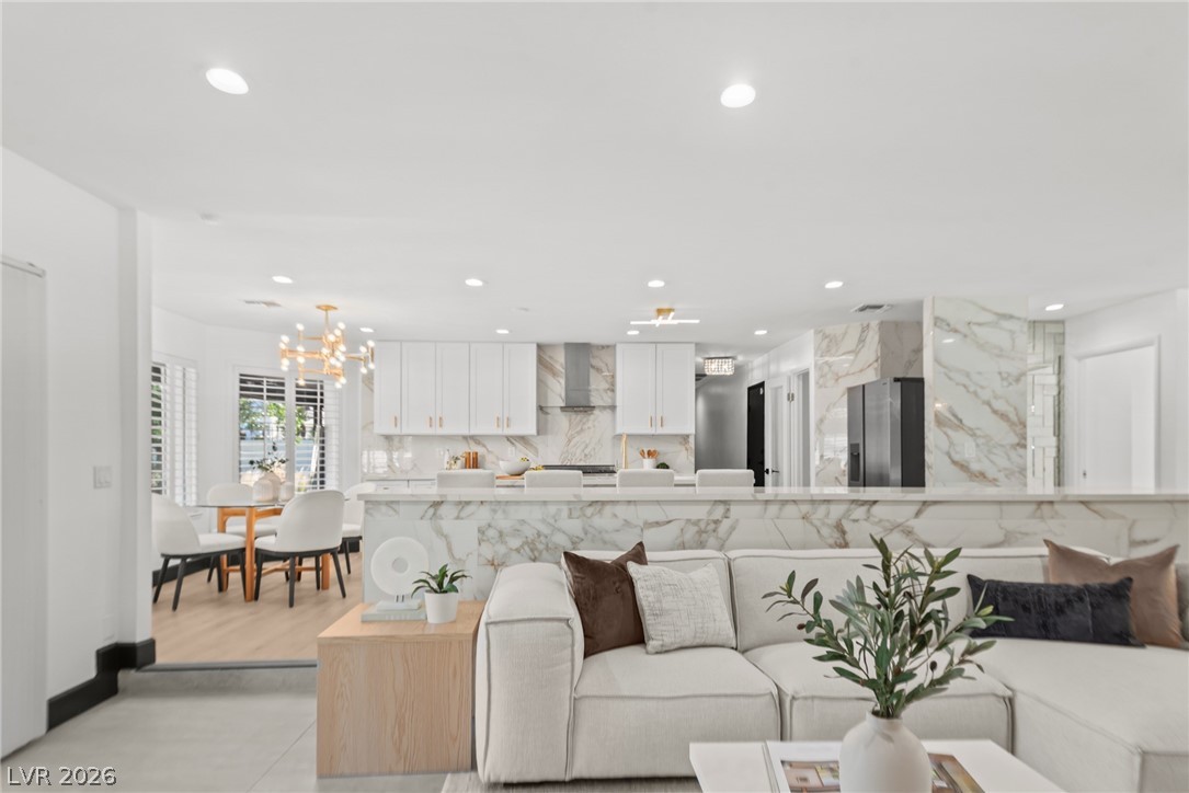 2840 Duneville Street Las Vegas NV 89146