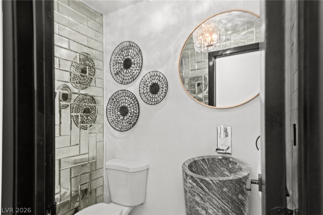 2840 Duneville Street Las Vegas NV 89146