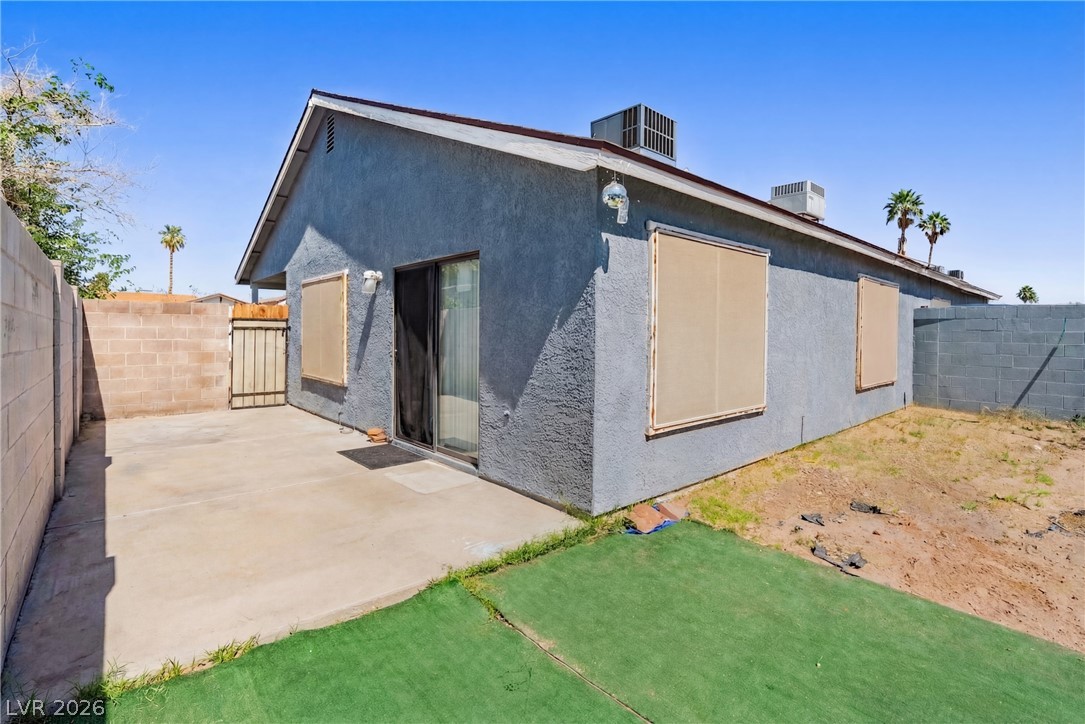 7099 Sprucewood Street Las Vegas NV 89147