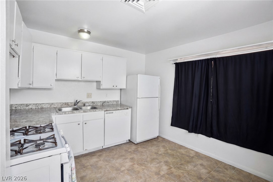7099 Sprucewood Street Las Vegas NV 89147