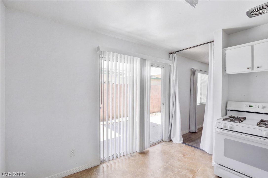 7099 Sprucewood Street Las Vegas NV 89147