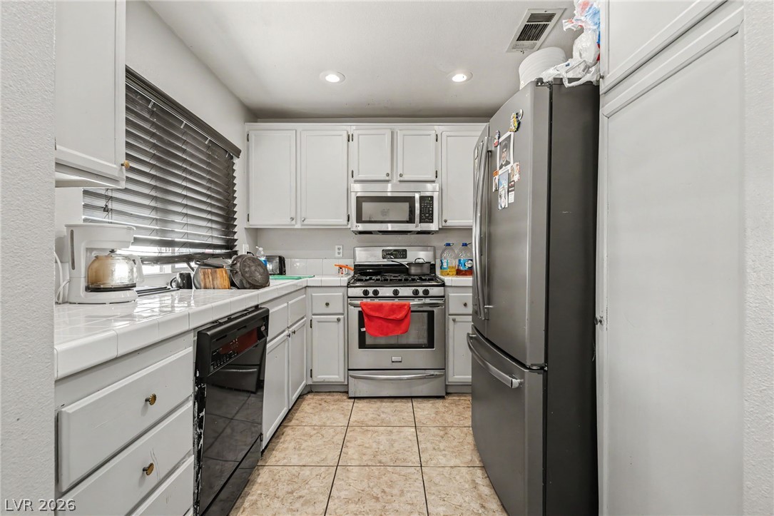 5534 Indigo Hills Street North Las Vegas NV 89031