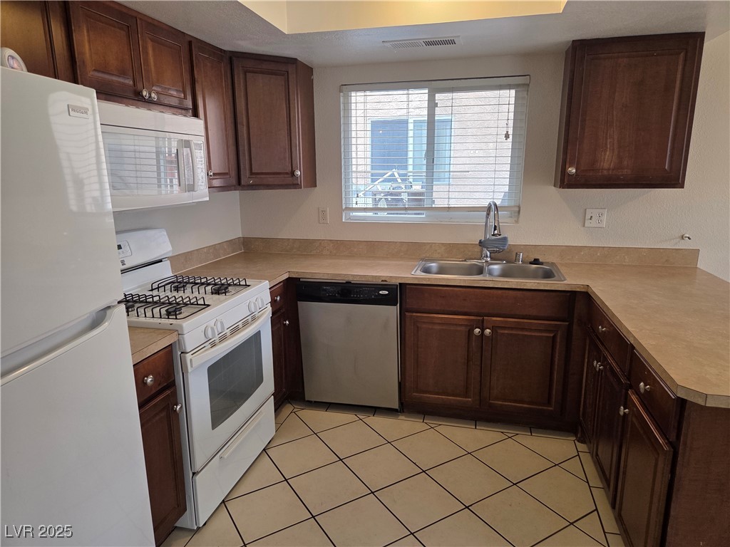 536 Close Avenue Henderson NV 89011
