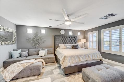8354 Bartholomew Park Court Las Vegas NV 89139