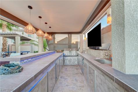 8354 Bartholomew Park Court Las Vegas NV 89139