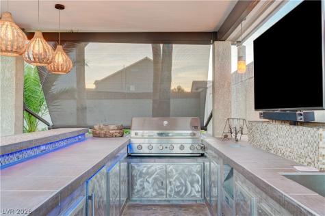 8354 Bartholomew Park Court Las Vegas NV 89139