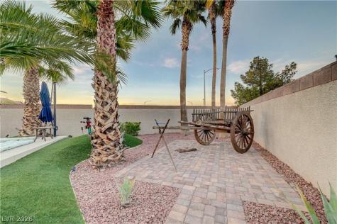 8354 Bartholomew Park Court Las Vegas NV 89139