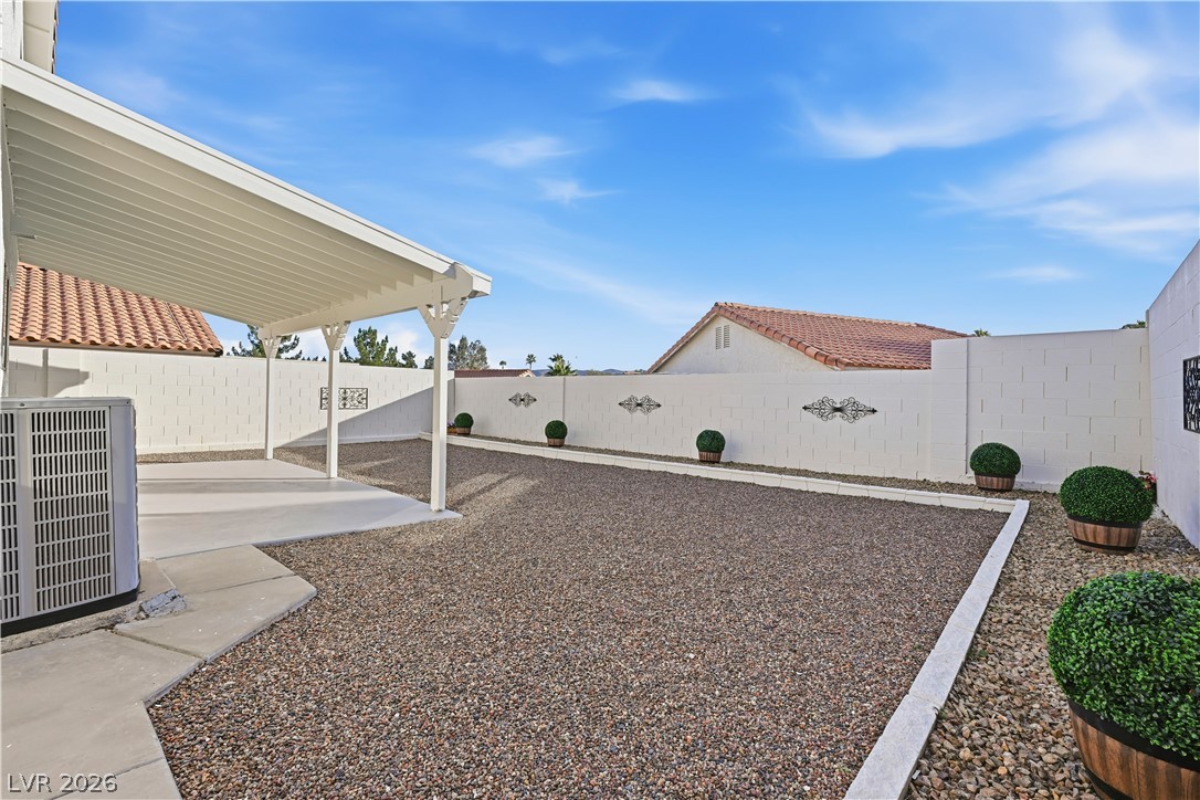 2413 Muirfield Avenue Henderson NV 89074