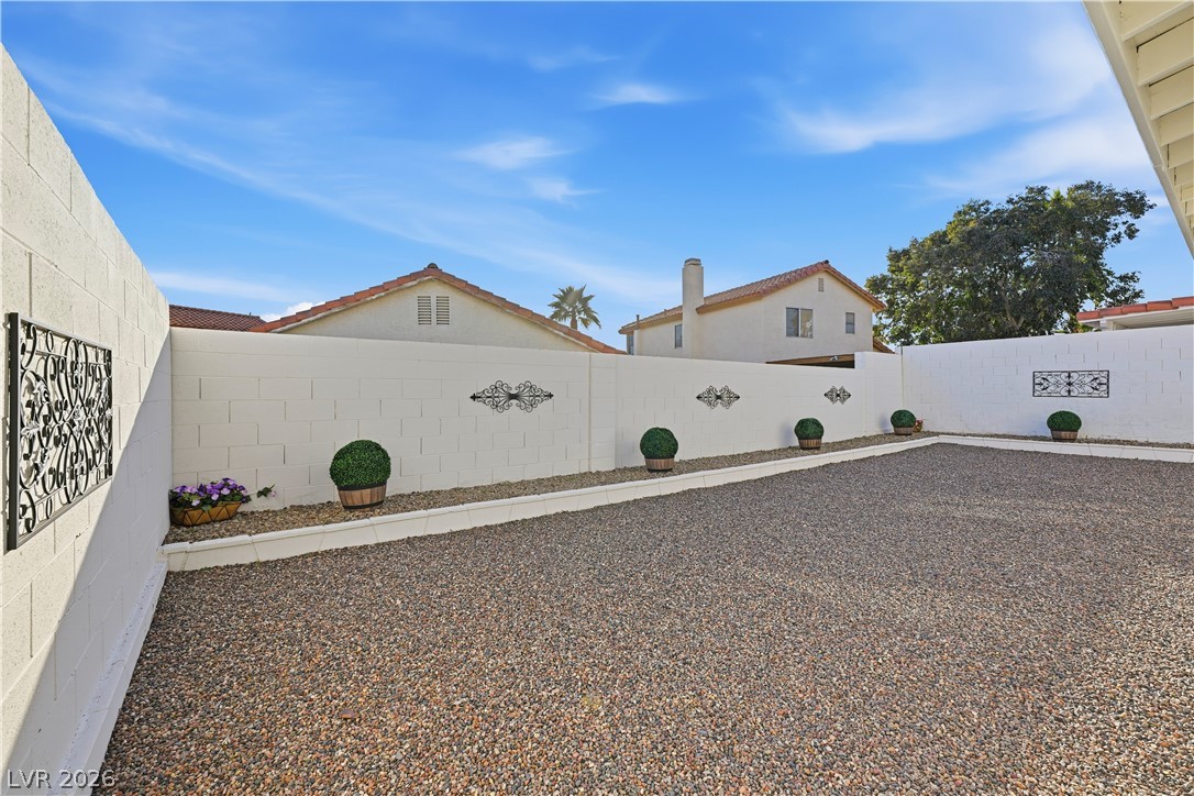 2413 Muirfield Avenue Henderson NV 89074