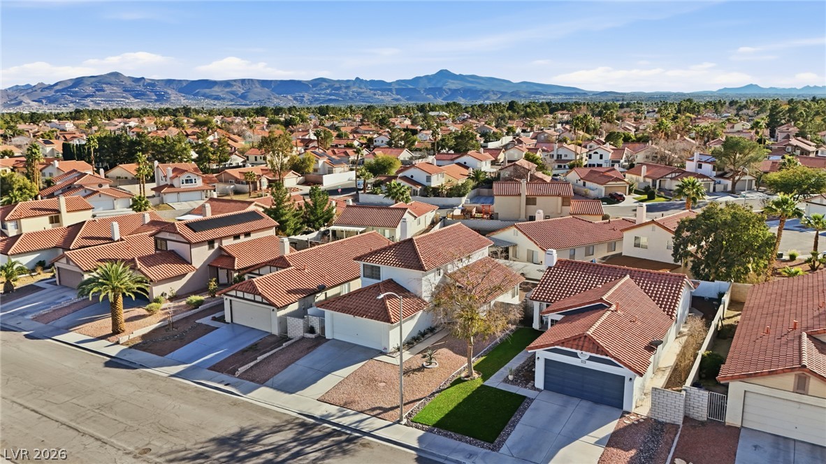 2413 Muirfield Avenue Henderson NV 89074