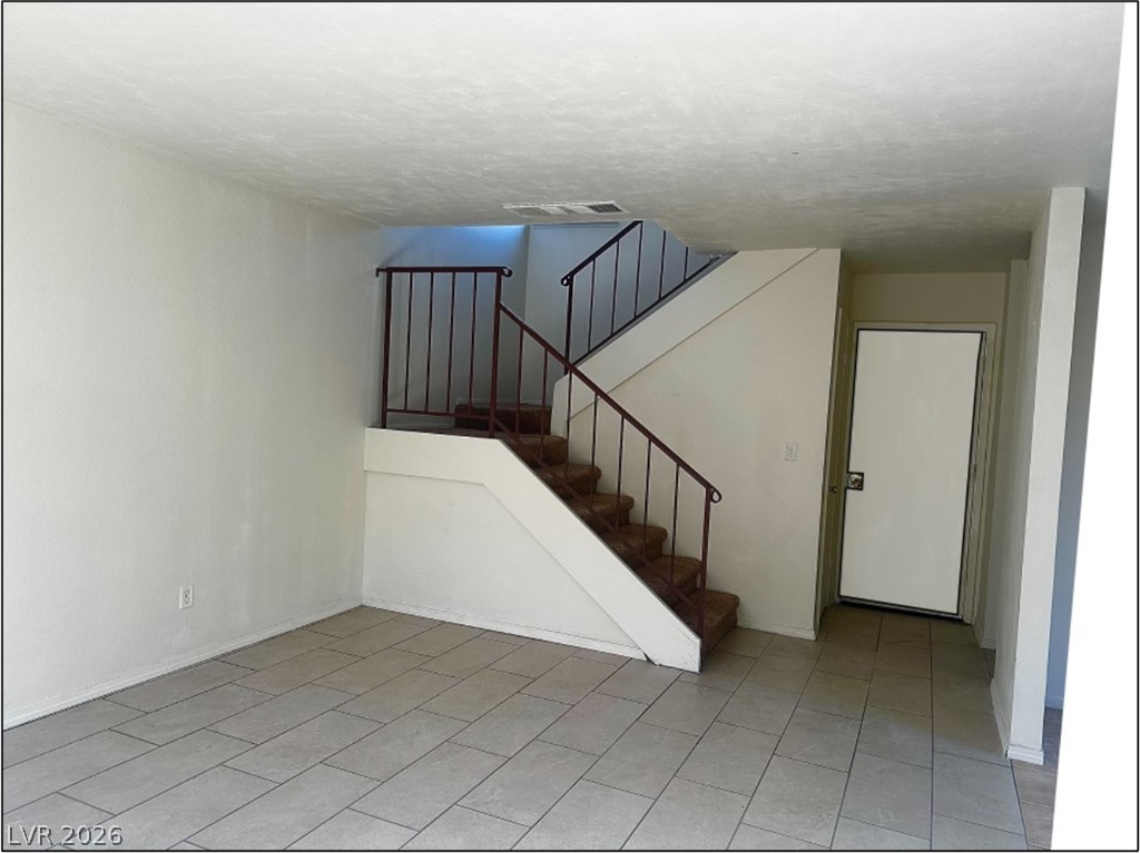 4338 Caliente Street 15 Las Vegas NV 89119