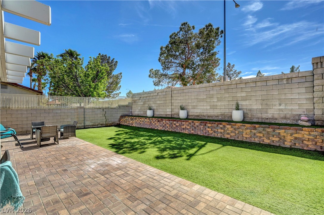 1737 Balsam Mist Avenue Las Vegas NV 89183