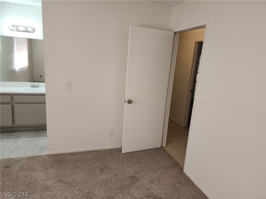 5365 Ithaca Avenue Las Vegas NV 89122