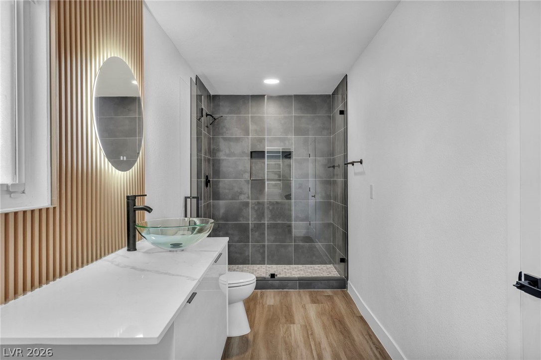 5151 Golden Spring Avenue Las Vegas NV 89146