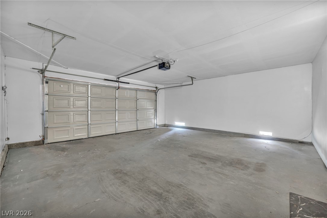 5151 Golden Spring Avenue Las Vegas NV 89146