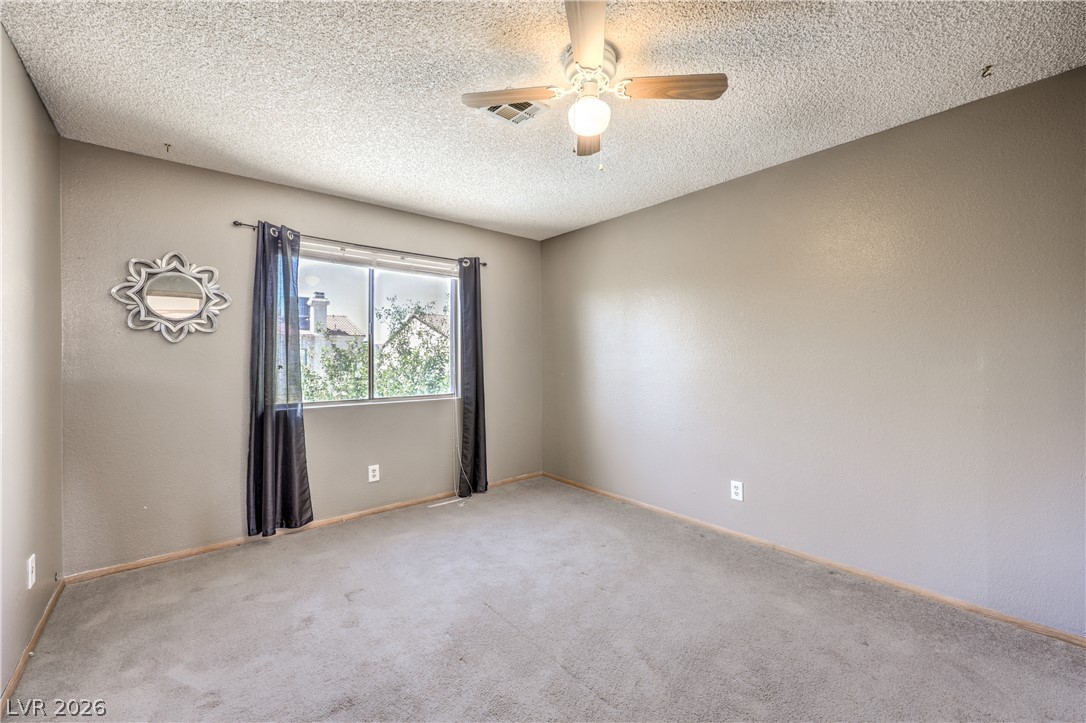 6633 Crosstimber Court Las Vegas NV 89108