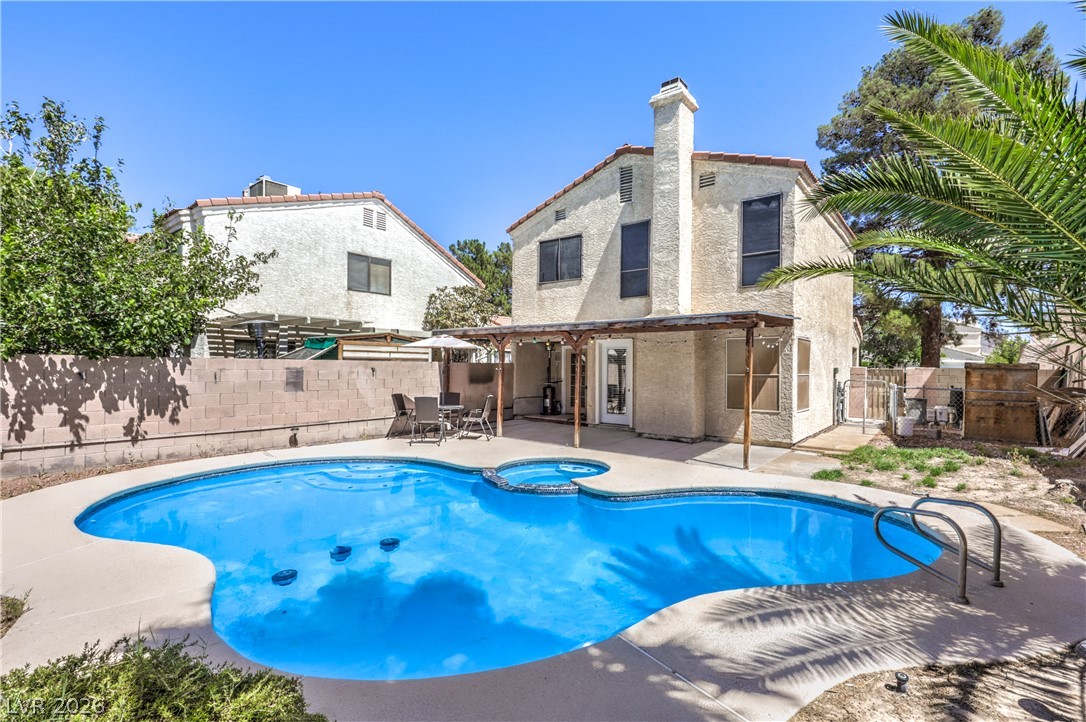6633 Crosstimber Court Las Vegas NV 89108