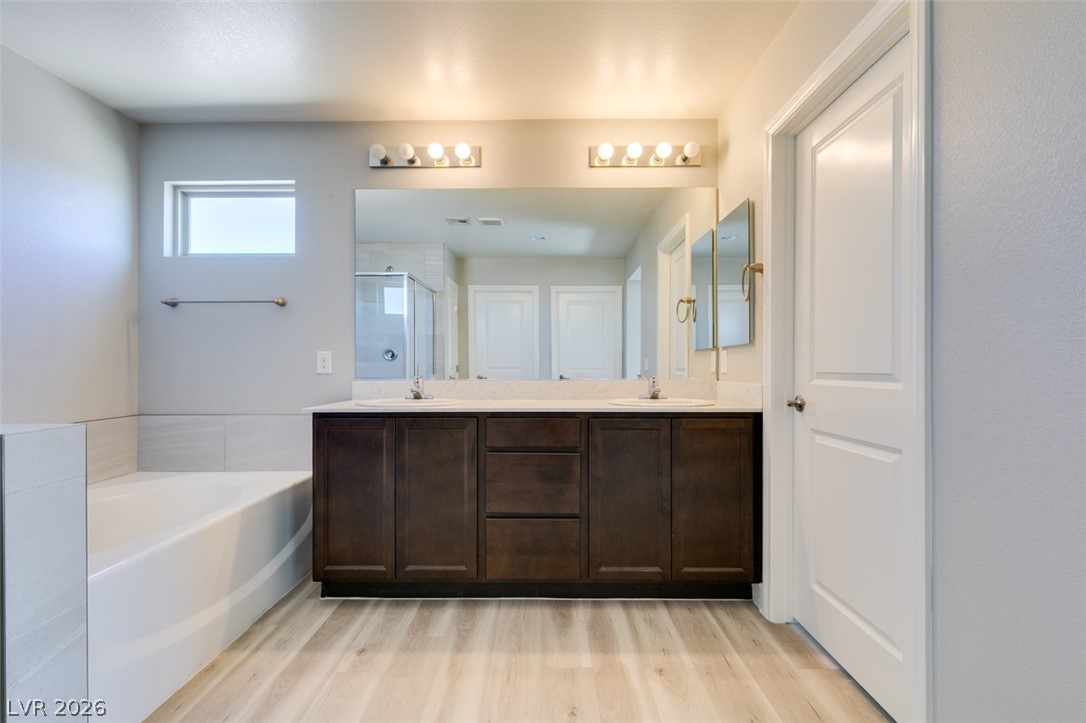 5885 West Agate Avenue Las Vegas NV 89139