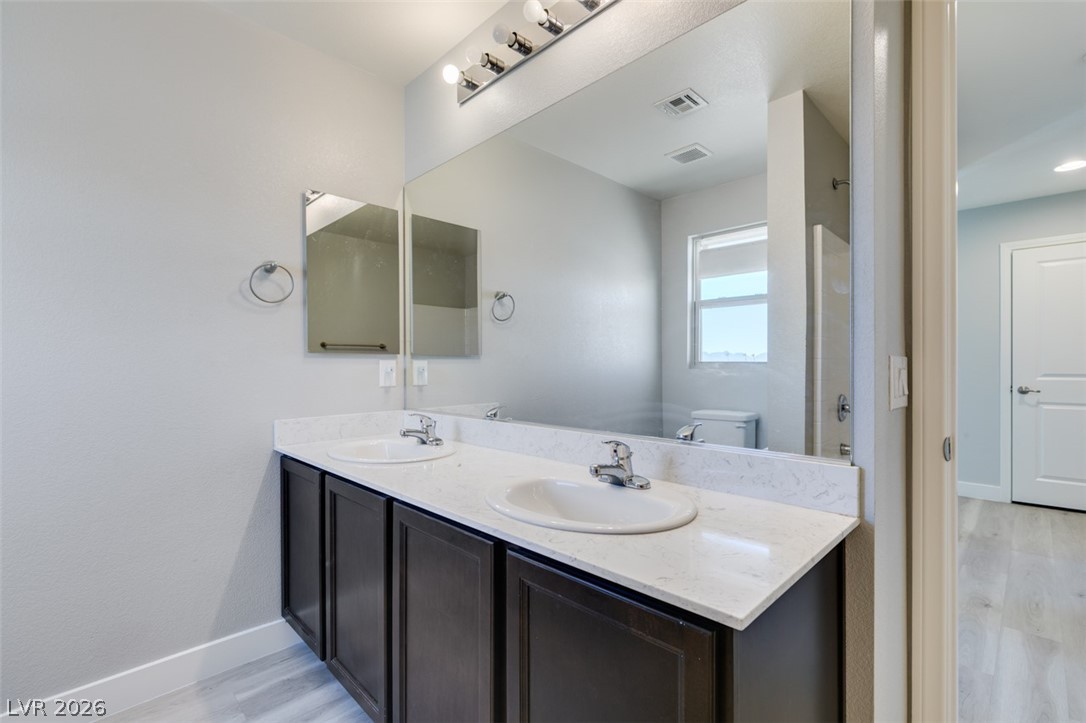 5885 West Agate Avenue Las Vegas NV 89139