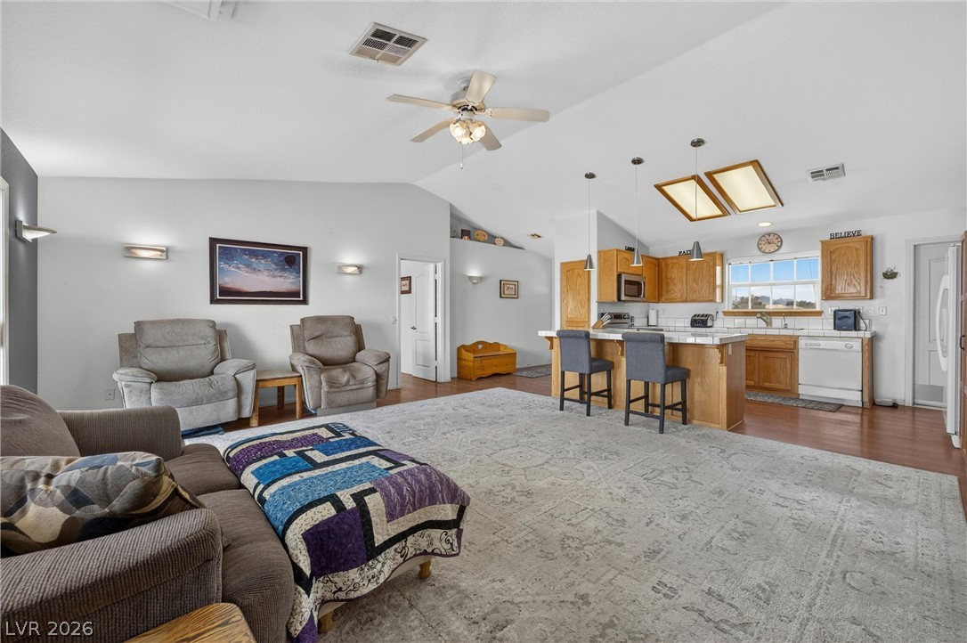 1531 West Hickory Street Pahrump NV 89048